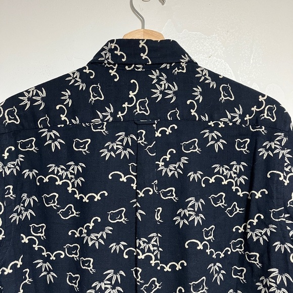 Club Monaco Navy Bird Print Slim Fit Shirt Size S - Picture 5 of 9